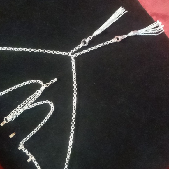 Tassel long necklace 30+3 inches long on rolo circle links chain. - Picture 4 of 5